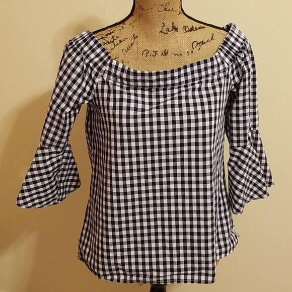 Cupio off shoulder Navy Check top size small - Picture 2 of 4
